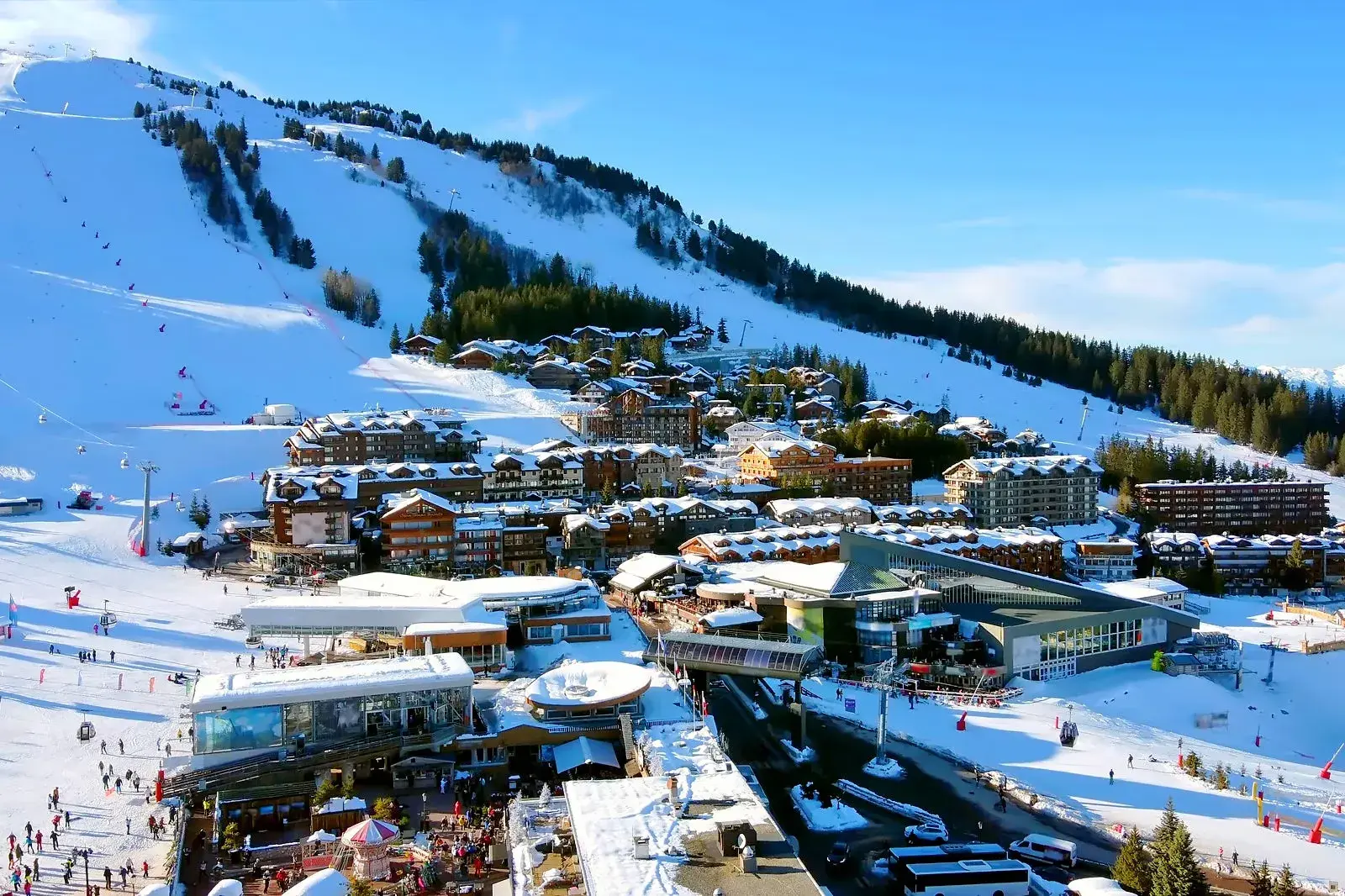 How to Choose the Perfect Alternative Taxi Service for Your Ski Trip